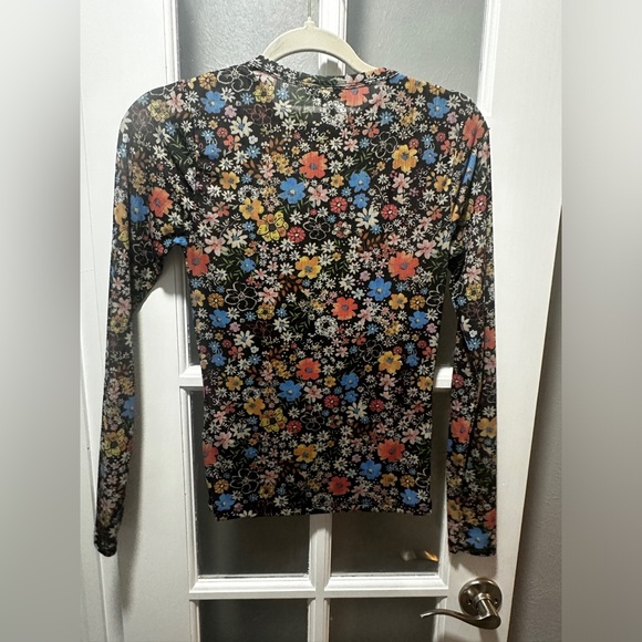 Topshop Floral Top - Picture 3 of 4